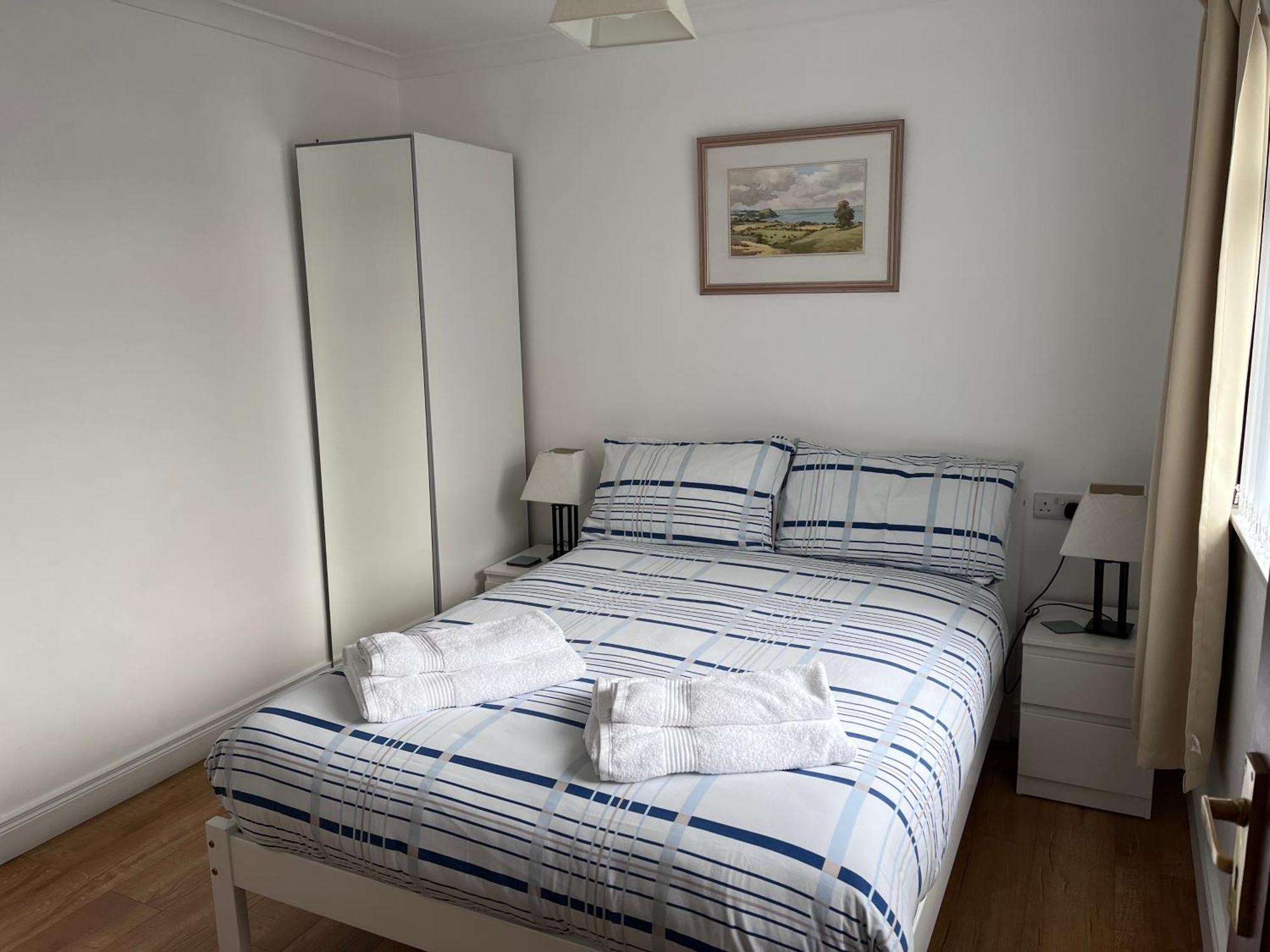 Spacious 5 Double Bed Bedroom Bungalow Near Belfast リスバーン エクステリア 写真